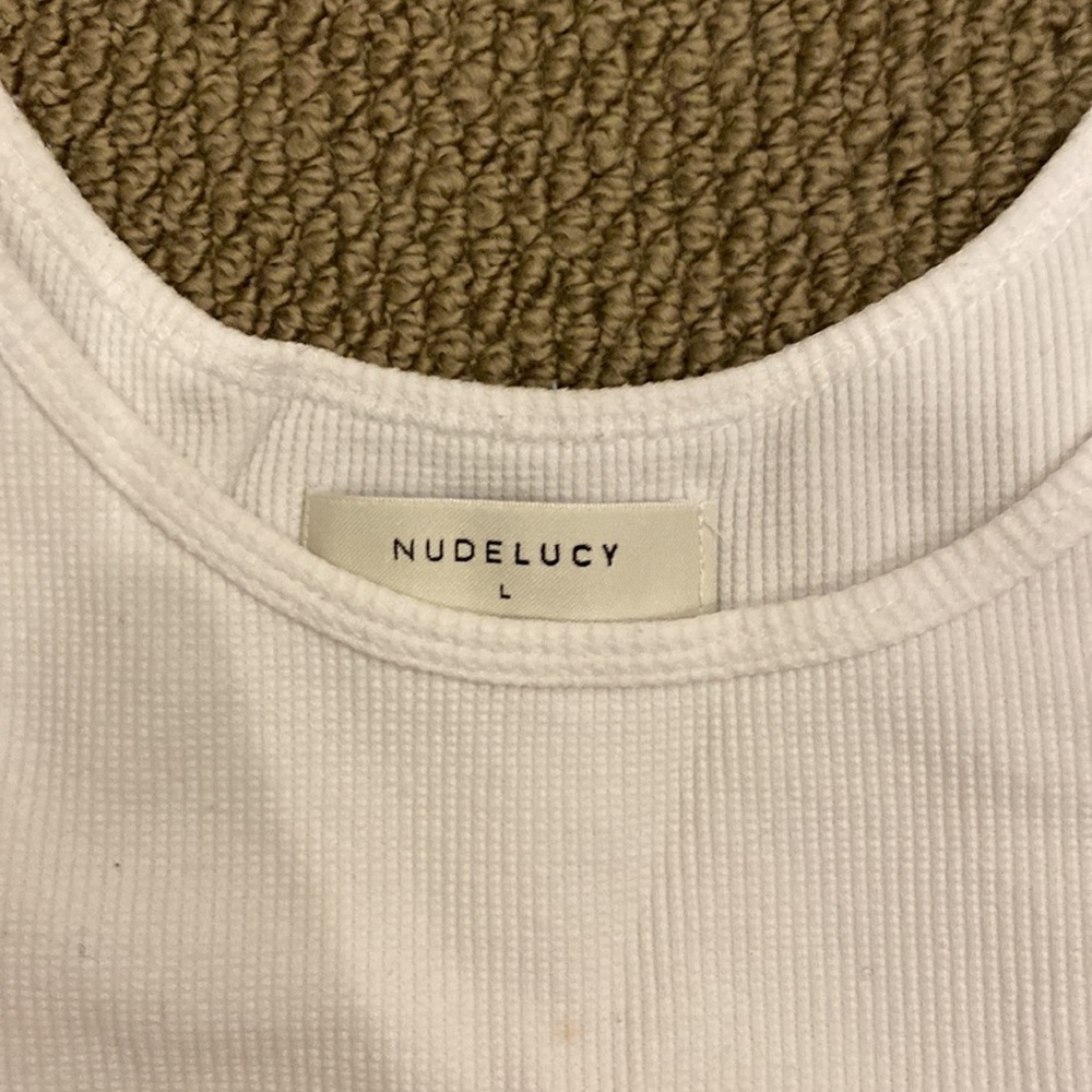 Nude Lucy cropped singlet - Picture 2 of 3